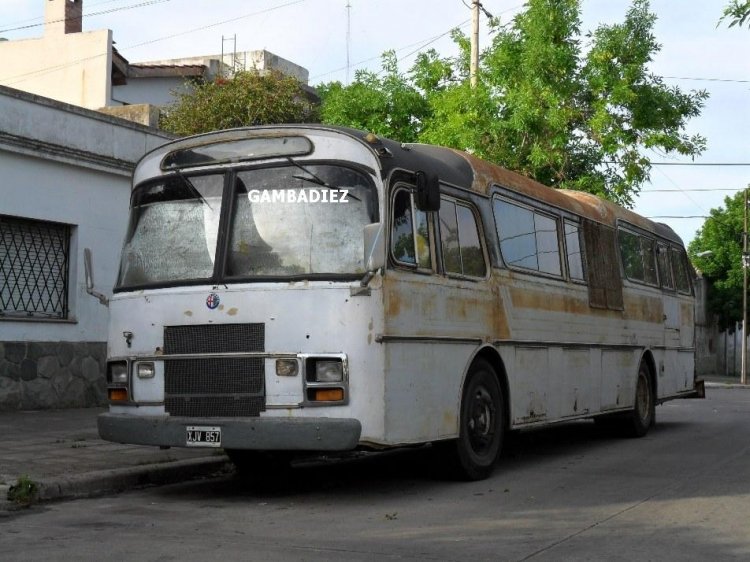 MOTORHOME
W 029.734 - XJV 857
Foto: "Truku" Gambadiez
Colección: Charly Souto 
Palabras clave: MOTORHOME