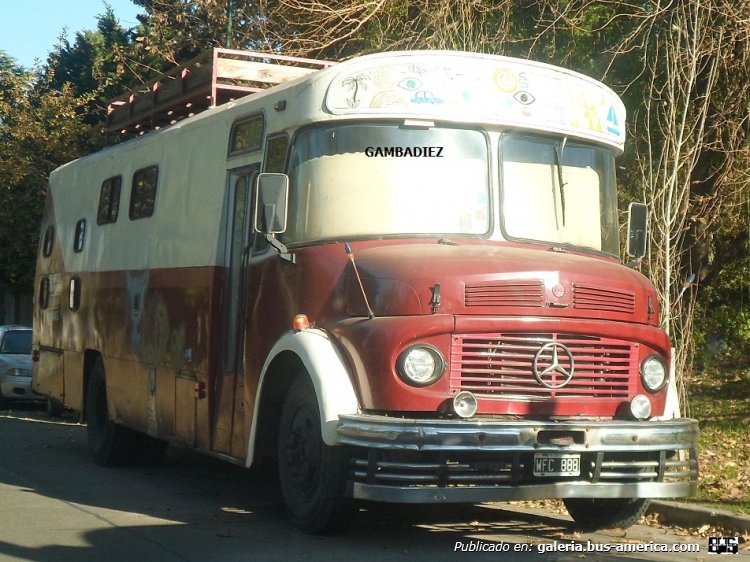 Mercedes-Benz LO 1114 - La Favorita - Particular
C 420314 - WFC 888

Foto: "Truku" Gambadiez
Colección: Charly Souto
Palabras clave: A.L.A. - Particular - Motorhome