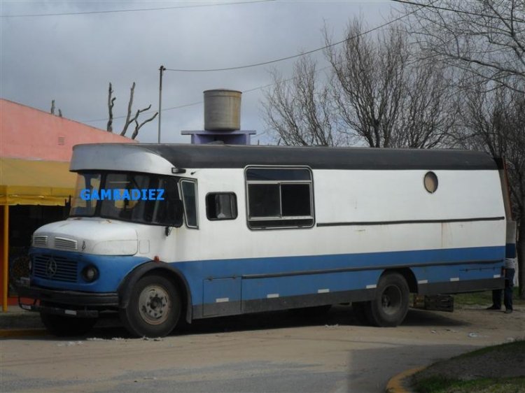 VERDULERO
B.1933118 - WNZ 042
Foto: "Truku" Gambadiez
Colección: Charly Souto
Palabras clave: VERDULERO