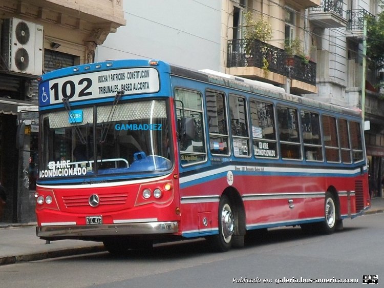 Mercedes-Benz OH 1618 L - La Favorita - Sargento Cabral
KTC 412
Línea 102 - Interno 45

Foto: "Truku" Gambadiez
Colección: Charly Souto
Palabras clave: Sargento Cabral - Interno 45