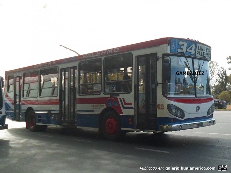 Mercedes-Benz OH 1315 L - La Favorita - Juan B. Justo
GGU 920
Línea 34 - Interno 42

Foto: "Truku" Gambadiez
Colección: Charly Souto
Palabras clave: Juan B. Justo - Interno 42