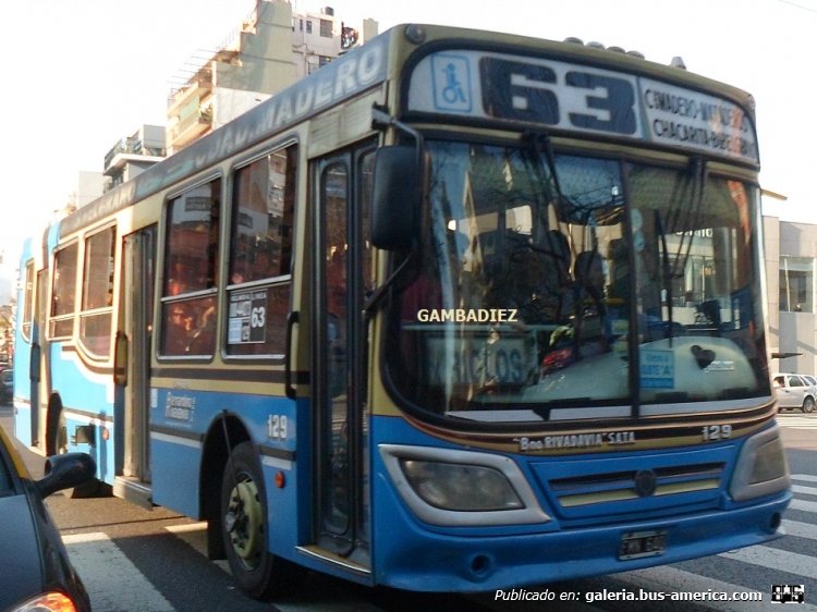 Mercedes-Benz OH 1315 L - Italbus - Bernardino Rivadavia
FMN 640
Línea 63 - Interno 129

Foto: "Truku" Gambadiez
Colección: Charly Souto
Palabras clave: Bernardino Rivadavia - Interno 129