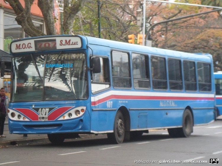 Mercedes-Benz OF 1417 - Bi-Met - M.O.G.S.M.
EXX 265
Línea 707 - Interno 407
(Unidad ex Rosario Bus)

Foto: "Truku" Gambadiez
Colección: Charly Souto
Palabras clave: M.O.G.S.M. - Interno 407