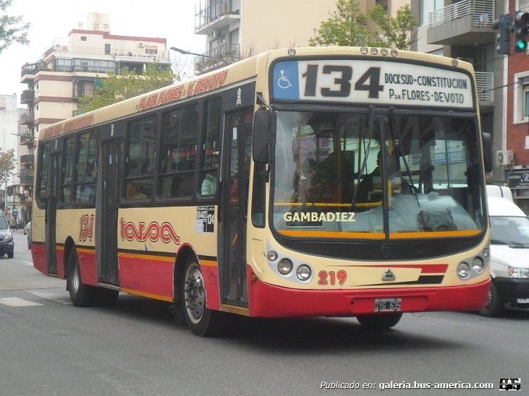 Agrale MT 15 - Todo Bus - T.A.R.S.A.
IYG 635
Línea 134 - Interno 219

Foto: "Truku" Gambadiez
Colección: Charly Souto
Palabras clave: T.A.R.S.A.- Interno 219