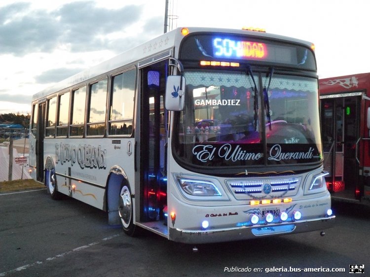 Mercedes-Benz OF 1418 - Italbus - El Último Querandí
JQJ 124
Línea 504 - Interno 1

Foto: "Truku" Gambadiez
Colección: Charly Souto
Palabras clave: El Último Querandí - Interno 1