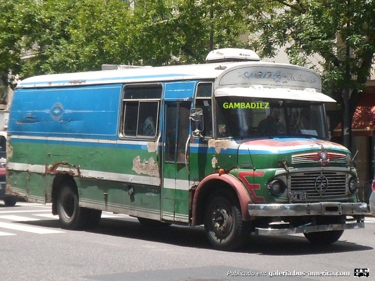 Mercedes-Benz LO 1114 - El Indio - Particular
C 1043843 - RGK 094

Foto: "Truku" Gambadiez
Colección: Charly Souto

http://galeria.bus-america.com/displayimage.php?pid=21153
http://galeria.bus-america.com/displayimage.php?pid=29903
http://galeria.bus-america.com/displayimage.php?pid=38201
Palabras clave: Mercedes-Benz LO 1114 - El Indio - Particular