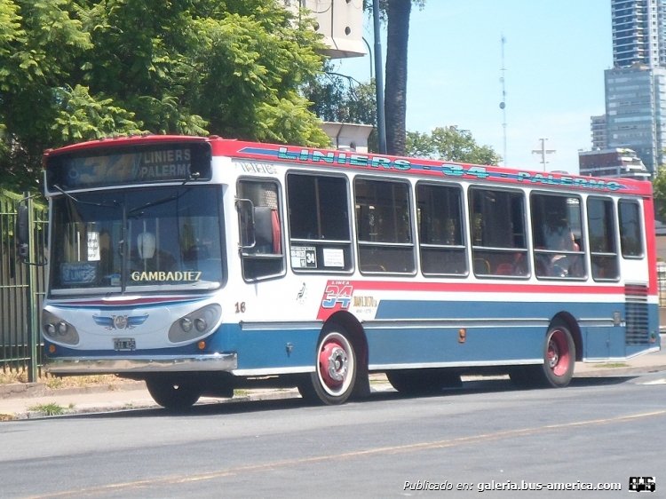 Mercedes-Benz OH 1315 L - La Favorita - Juan B. Justo
GXA 425
Línea 34 - Interno 16

Foto: "Truku" Gambadiez
Colección: Charly Souto
Palabras clave: Juan B. Justo - Interno 16