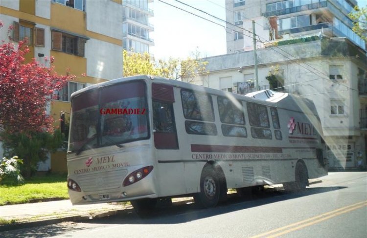 CENTRO MEDICO MOVIL
C  1430272 - RNK 677
Foto: "Truku" Gambadiez
Colección: Charly Souto
Palabras clave: CENTRO MEDICO MOVIL