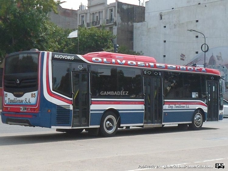Agrale MT 17.0 LE - Nuovobus - Tandilense
PCK 192
Línea 152 - Interno 115

Foto: "Truku" Gambadiez
Colección: Charly Souto

http://galeria.bus-america.com/displayimage.php?pid=38181
Palabras clave: Tandilense - Interno 115