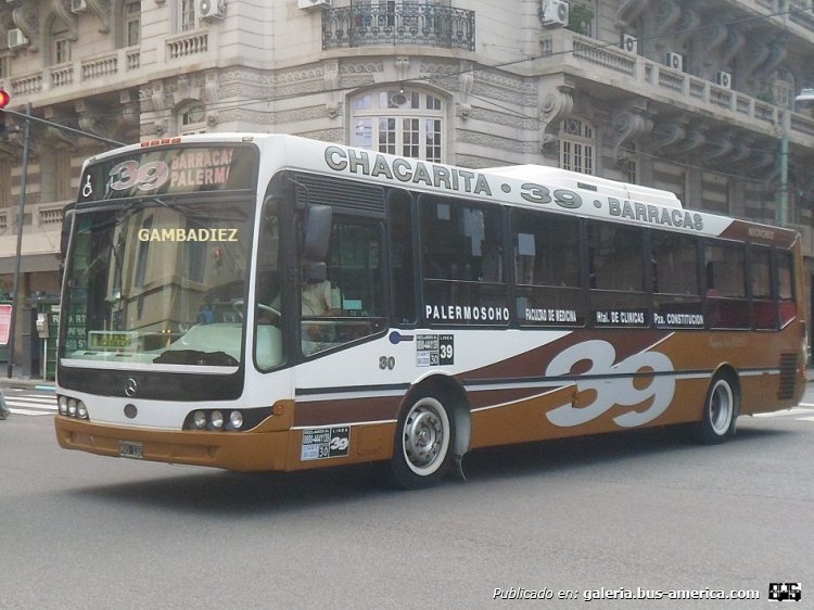 Mercedes-Benz OH 1718 L - Nuovobus - Santa Fé
MAS 132
Línea 39 - Interno 30

Foto: "Truku" Gambadiez
Colección: Charly Souto
Palabras clave: Santa Fé - Interno 30