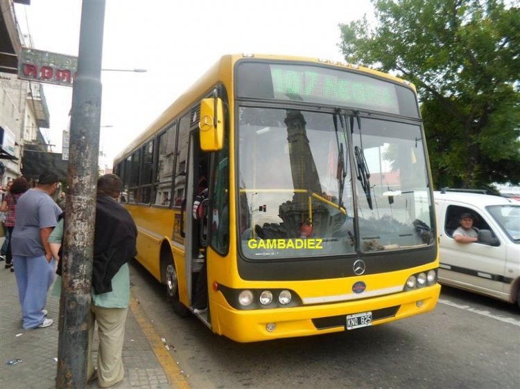 Mercedes-Benz OH 1618 L  - Nuovobus - Rosario Bus
KNQ 825
Línea 107 Negra - Interno 46

Foto: "Truku" Gambadiez
Colección: Charly Souto
Palabras clave: Rosario Bus - Interno 46