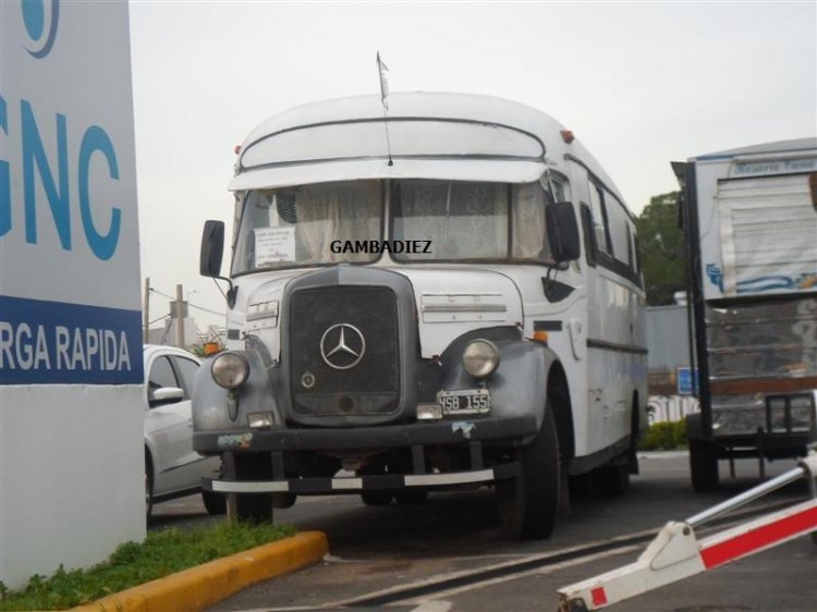 Mercedes-Benz L 312 - El Detalle - Motorhome
C 090160 - WSB 155

Foto: "Truku" Gambadiez
Colección: Charly Souto

http://galeria.bus-america.com/displayimage.php?pos=-28806
Palabras clave: Particular - Motorhome