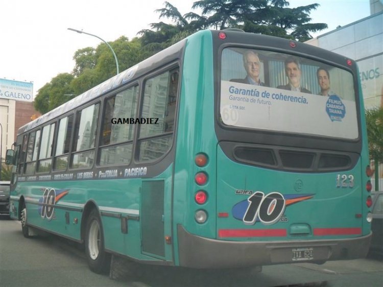 Agrale MT 15 - Todo Bus - Línea 10 S.A.
IXA 624
Línea 10 - Interno 123

Foto: "Truku" Gambadiez
Colección: Charly Souto
Palabras clave: Línea 10 S.A.