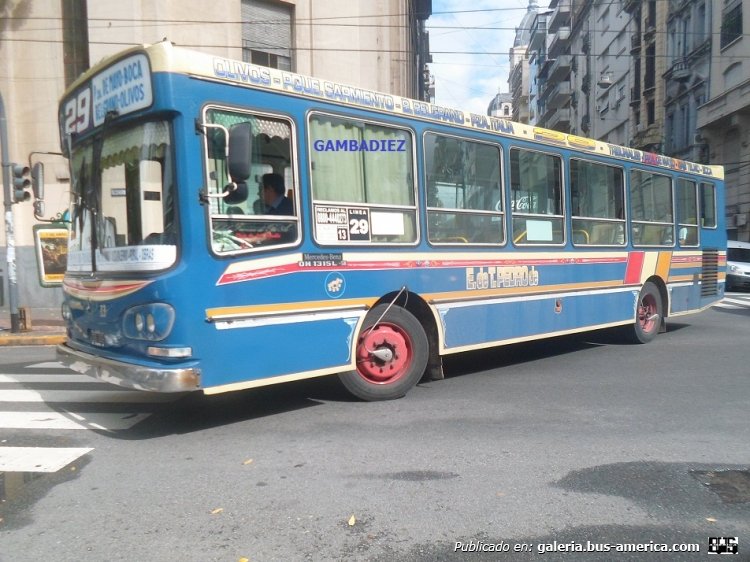 Mercedes-Benz OH 1315 L - La Favorita - Pedro de Mendoza
IOS 249
Línea 29 - Interno 13

Foto: "Truku" Gambadiez
Colección: Charly Souto
Palabras clave: Pedro de Mendoza - Interno 13
