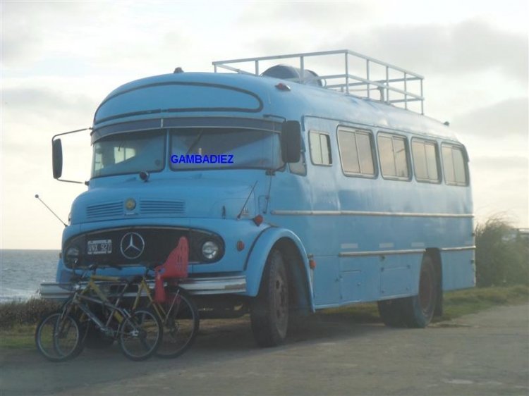 Mercedes-Benz LO 1114 - Luna - Motorhome
X.150978 - VNX 927
Foto: "Truku" Gambadiez
Colección: Charly Souto
Palabras clave: Motorhome