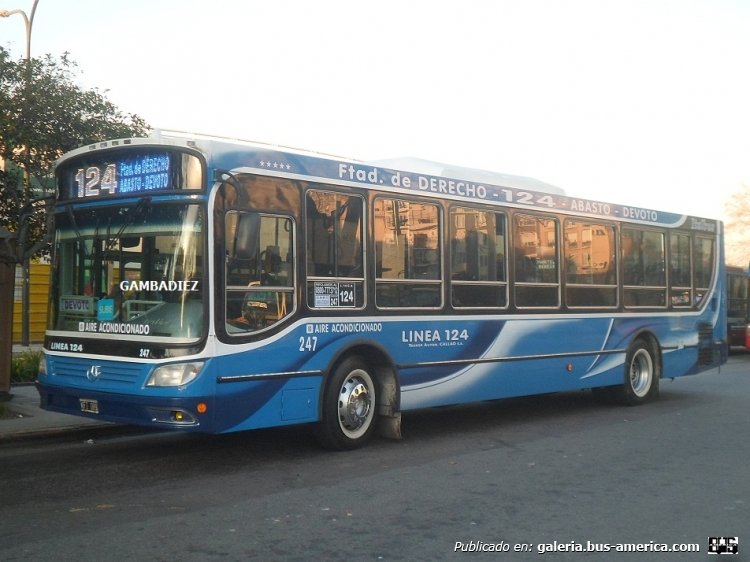 Mercedes-Benz OH 1718 L - Italbus - Transporte Automotor Callao
KFI 089
Línea 124 - Interno 247
(Reciente incorporación)

Foto: "Truku" Gambadiez
Colección: Charly Souto
Palabras clave: Transporte Automotor Callao - Interno 247