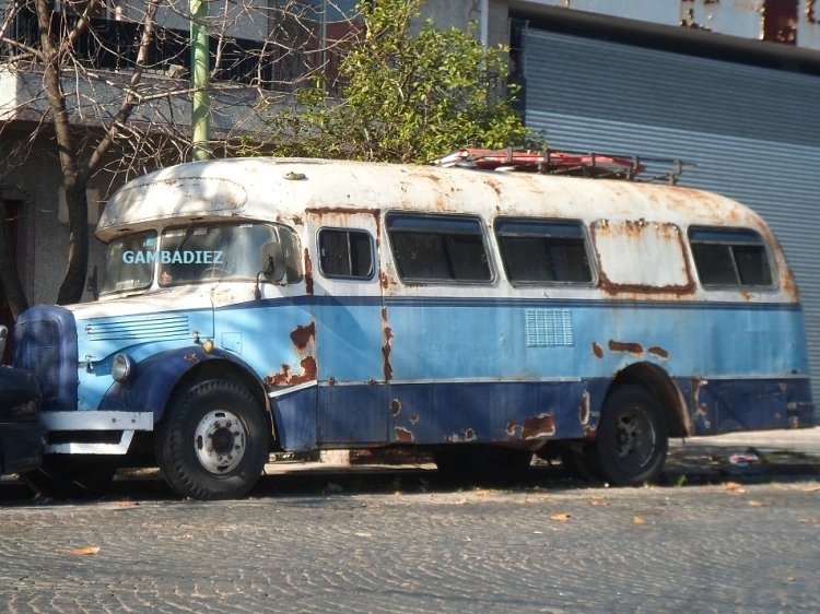 Mercedes-Benz L 312 - La Unión - Motorhome
C.110059 - WHB 935

Foto: "Truku" Gambadiez
Colección: Charly Souto

http://galeria.bus-america.com/displayimage.php?pid=33235
Palabras clave: MOTORHOME