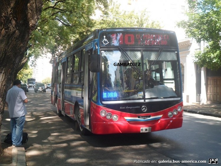 Mercedes-Benz OH 1618 L - Metalpar - General Pueyrredón
LDH 399
Línea 110 - Interno 56
Una de las recientes incorporaciones usadas de "La Gloriosa 110"

Foto: "Truku" Gambadiez
Colección: Charly Souto
Palabras clave: General Pueyrredón - Interno 56