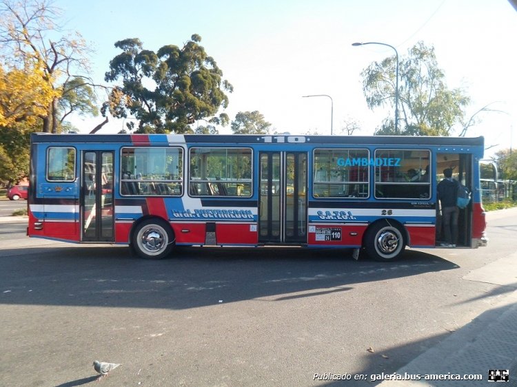 Mercedes-Benz OH 1315 L - La Favorita - General Pueyrredón
IBJ 481
Línea 110 - Interno 26

Foto: "Truku" Gambadiez
Colección: Charly Souto
Palabras clave: General Pueyrredón - Interno 26