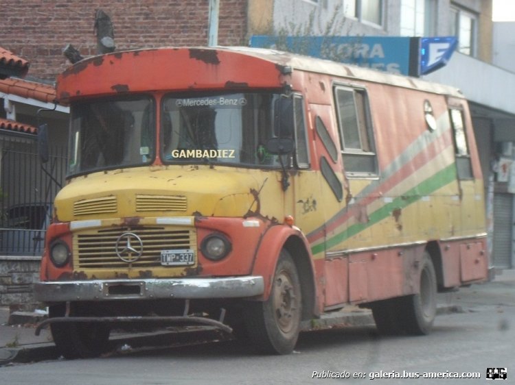 Mercedes-Benz LO 1114 - C.E.A.P. - Particular
C 1138209 - TWP 337

Foto: "Truku" Gambadiez
Colección: Charly Souto
Palabras clave: Mercedes-Benz LO 1114 - C.E.A.P.
