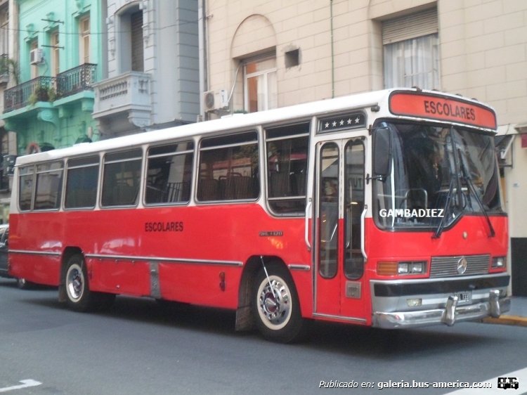 Mercedes-Benz OHL 1320 - Ei-Var - Transporte escolar
ATQ 733
(Ex coche 43 de "La Gloriosa 110")

Foto: "Truku" Gambadiez
Colección: Charly Souto
Palabras clave: Ex 43 de la 110