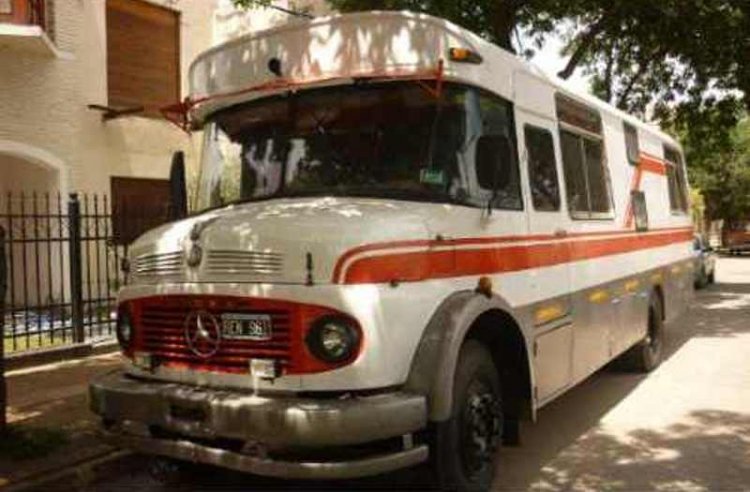 MOTORHOME
S 531.951 - REM 981
Foto de mi amigo Chipy
Palabras clave: MOTORHOME