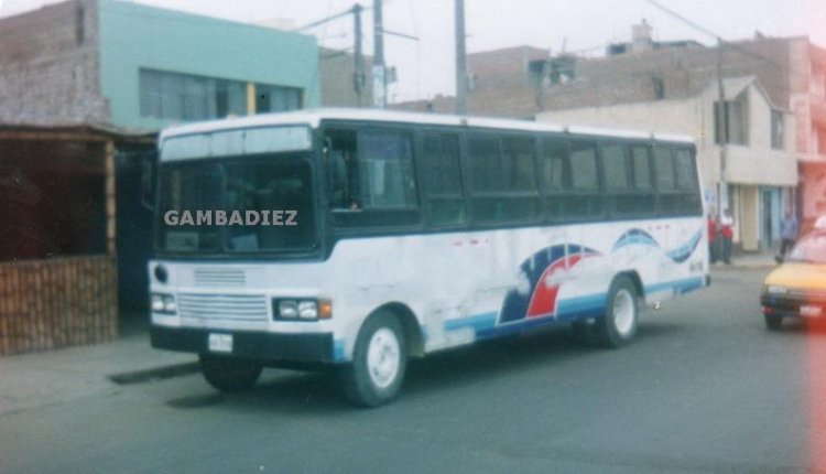 Mercedes-Benz OC 1214 - El Detalle (en Perú)
Palabras clave: ARGENTINO EN PERU