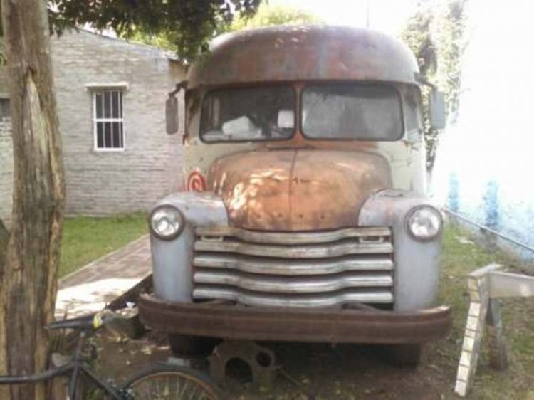 MOTORHOME
http://galeria.bus-america.com/displayimage.php?pos=-13502
Foto tomada de:www.mercadolibre.com.ar
Palabras clave: MOTORHOME