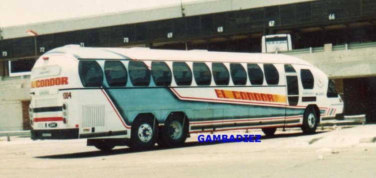 Scania K 112 - Aerobus - El Cóndor
C.1329473
[url=https://bus-america.com/galeria/displayimage.php?pid=31642]https://bus-america.com/galeria/displayimage.php?pid=31642[/url]
[url=https://bus-america.com/galeria/displayimage.php?pid=38901]https://bus-america.com/galeria/displayimage.php?pid=38901[/url]
[url=https://bus-america.com/galeria/displayimage.php?pid=43290]https://bus-america.com/galeria/displayimage.php?pid=43290[/url]
[url=https://bus-america.com/galeria/displayimage.php?pid=62760]https://bus-america.com/galeria/displayimage.php?pid=62760[/url]
[url=https://bus-america.com/galeria/displayimage.php?pid=62761]https://bus-america.com/galeria/displayimage.php?pid=62761[/url]
[url=https://bus-america.com/galeria/displayimage.php?pid=62762]https://bus-america.com/galeria/displayimage.php?pid=62762[/url]
[url=https://bus-america.com/galeria/displayimage.php?pid=62763]https://bus-america.com/galeria/displayimage.php?pid=62763[/url]

El Condor, interno 1004 "Galáctico"

Fotógrafo: desconocido de momento

EL FAMOSO "GALÁCTICO"..!!
Palabras clave: EL CONDOR - 1004