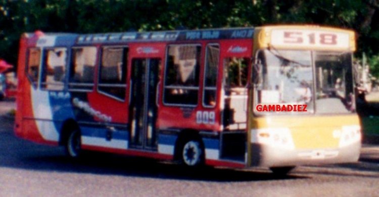 LINEA 18 S.R.L. - 009
Fotografía de : ¿?
Colección de : César Gaitán
Palabras clave: LINEA 18 S.R.L. - 009