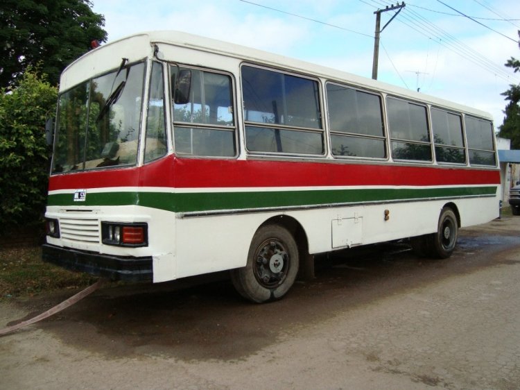 PARTICULAR
X.546276 - WNL 535
Foto extraída de: www.mercadolibre.com.ar 
Palabras clave: PARTICULAR