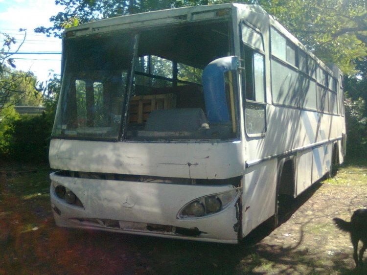 PARTICULAR
Foto extraída de: www.mercadolibre.com.ar 
Palabras clave: PARTICULAR