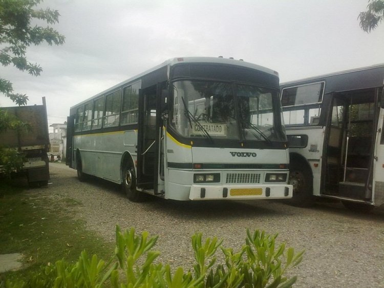 Ciferal GLS Bus (en Uruguay) - EX 413 DE CUTCSA
http://galeria.bus-america.com/displayimage.php?pos=-17055
Foto: www.mercadolibre.com.uy 

Palabras clave: EX CUTCSA