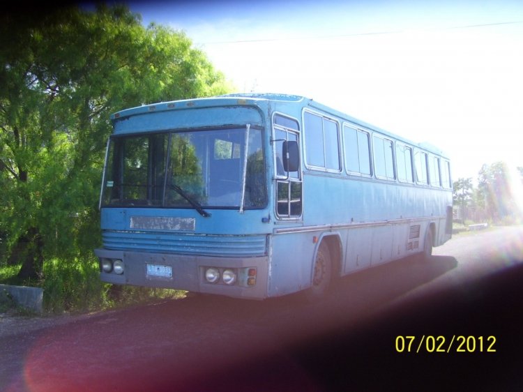 Marcopolo III (en Uruguay) - PARTICULAR
LTU 1033
Foto: www.mercadolibre.com.uy
Palabras clave: PARTICULAR