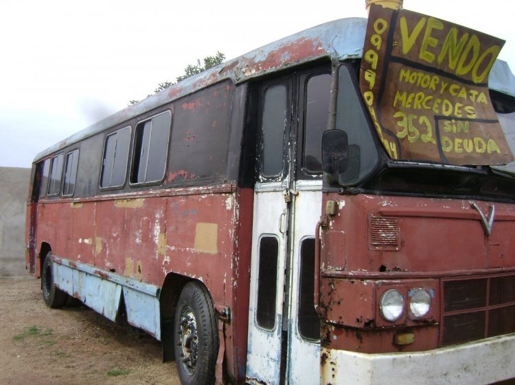 Verheul (en Uruguay) - MOTORHOME
http://galeria.bus-america.com/displayimage.php?pos=-17871
Foto extraída de: www.mercadolibre.com.uy
Palabras clave: MOTORHOME