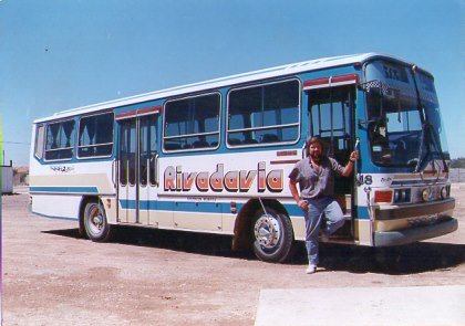 Interno 18 Cia. de Ómnibus Rivadavia
B2576379 / TPA110

Hermosa toma del Galicia.

Foto de Familia Glaria.

http://galeria.bus-america.com/displayimage.php?pos=-22112
http://galeria.bus-america.com/displayimage.php?pos=-22113
http://galeria.bus-america.com/displayimage.php?pos=-22114
http://galeria.bus-america.com/displayimage.php?pos=-22115
Palabras clave: Rivadavia Interno18 Linea513