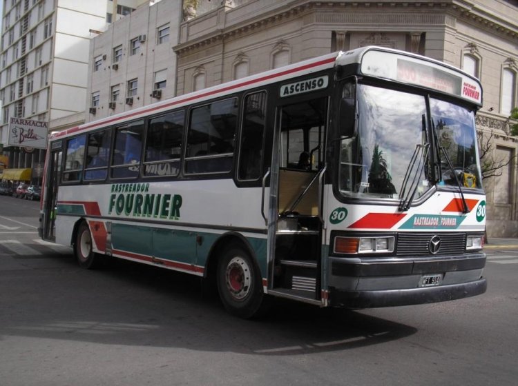 Interno 30 Empresa Rastreador Fournier
B.2516908 - WFT 914

Foto de José Luis Harberton (Maquetas Escalibus).
Palabras clave: RastreadorFournier Interno30 500