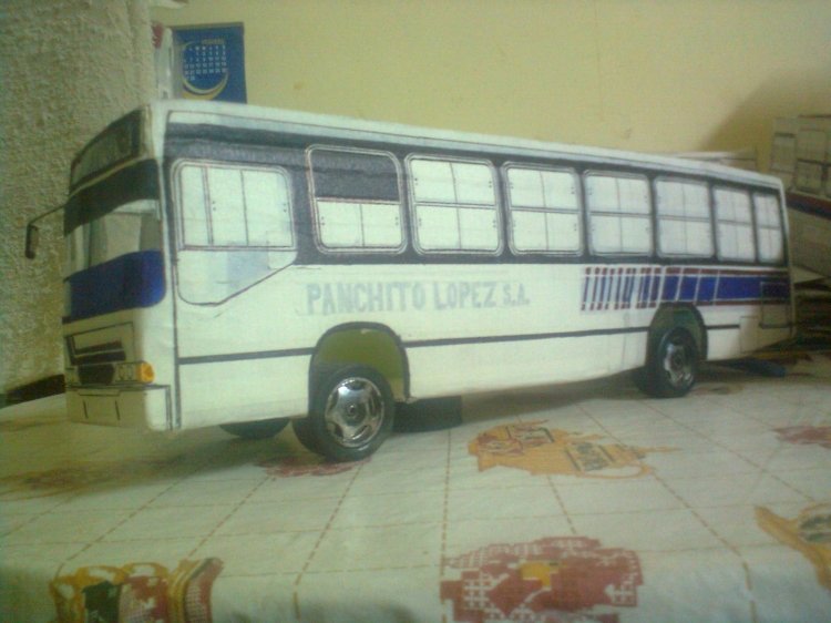 Mercedes-Benz OH 1318 - MArcopolo Torino GV (en Paraguay) - Linea 29 , Pachito Lopez [reproducción en miniatura] 
Maqueta
http://galeria.bus-america.com/displayimage.php?pos=-13284
http://galeria.bus-america.com/displayimage.php?pos=-13285
Palabras clave: MB