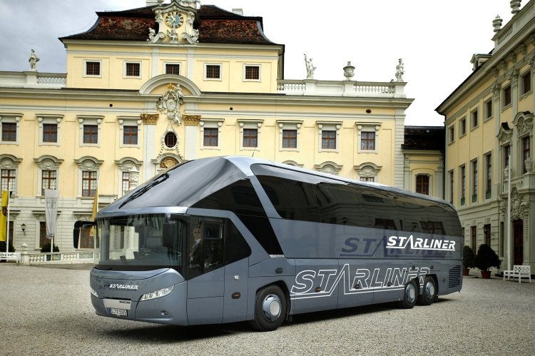 Neoplan Starliner
Alemania
Extraido de www.carsbase.com
Palabras clave: Alemania Neoplan Starliner MAN