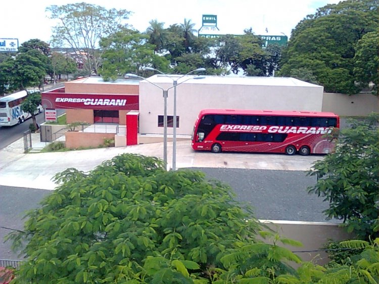 Busscar Panorámico DD (en Paraguay) - Expreso Guarani
