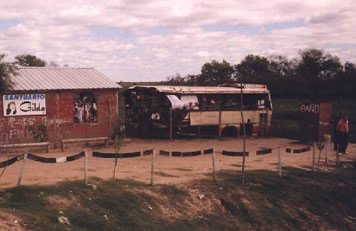 Santuario a Gilda
La carrocería del bus donde viajaba Gilda en el momento de su muerte el 7 de Septiembre de 1996
