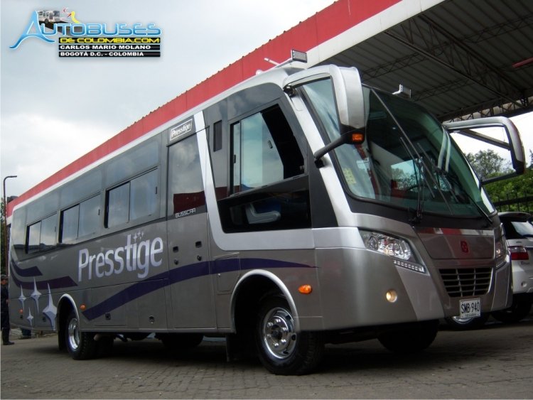 Busscar Presstige (en Colombia)
