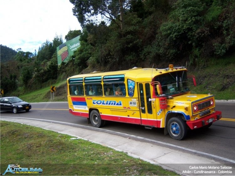 AGA - Chevrolet B60
www.autobusesdecolombia.com
