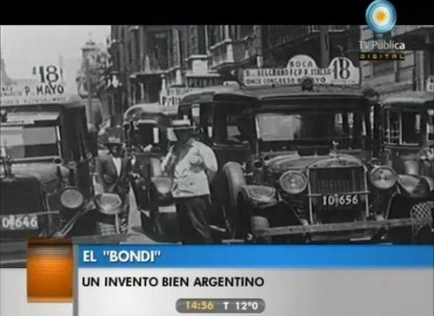 Primeros taxis colectivos
Imagen de un especial sobre la historia del colectivo en "Vivo en Argentina" de Canal 7.
Palabras clave: Colectivo taxi colectivo