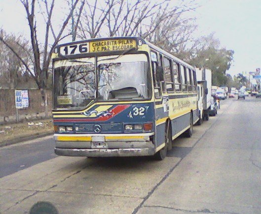 Ottaviano Mercedes Benz OH 1320 EXPRESO GRAL. SARMIENTO
