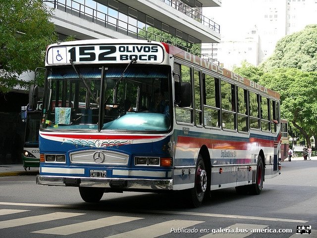 Mercedes-Benz OH 1621 L - La Favorita - Tandilense
CWU 172
Línea 152 - Interno 97

foto SO CAL METRO
