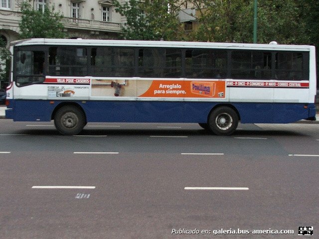 Mercedes-Benz OF 1318 - Busscar Urbanus (en Argentina) - Transportes América
Línea 105 - Interno 42
