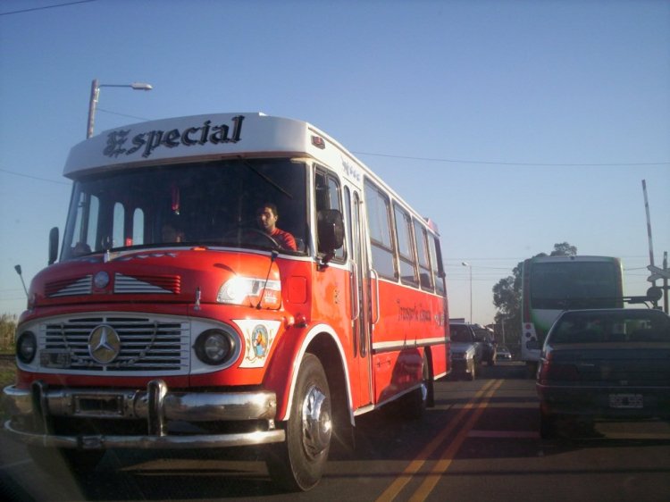 MERCEDES BENZ 1114
B.1943807 - RPL451
