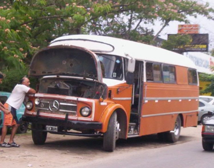 MERCEDES BENZ 1114
