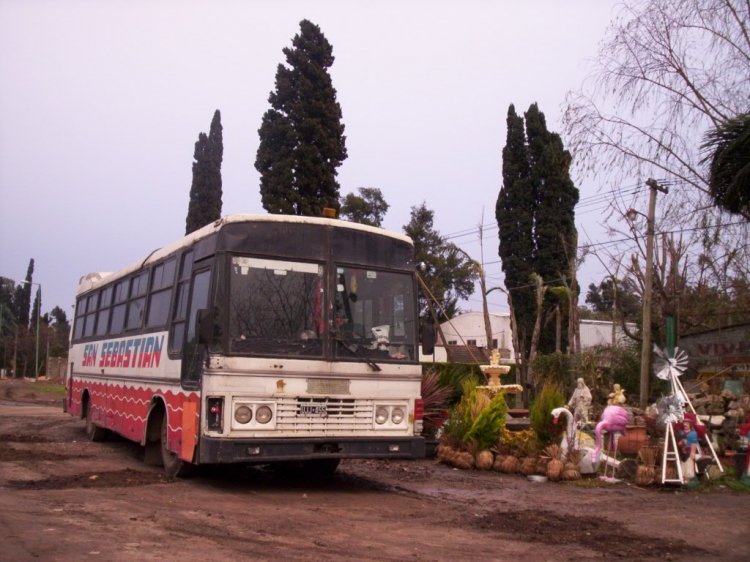 MERCEDES BENZ 1214 Cametal Nahuel II
